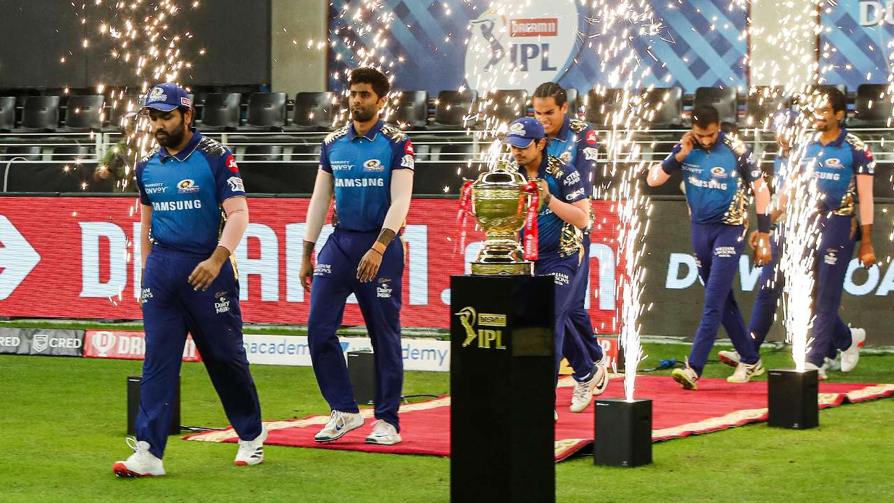 IPL 2020: मुंबई पांचवी बार बना चैंपियन, ख़िताब जीतने का दिल्ली का सपना टूटा