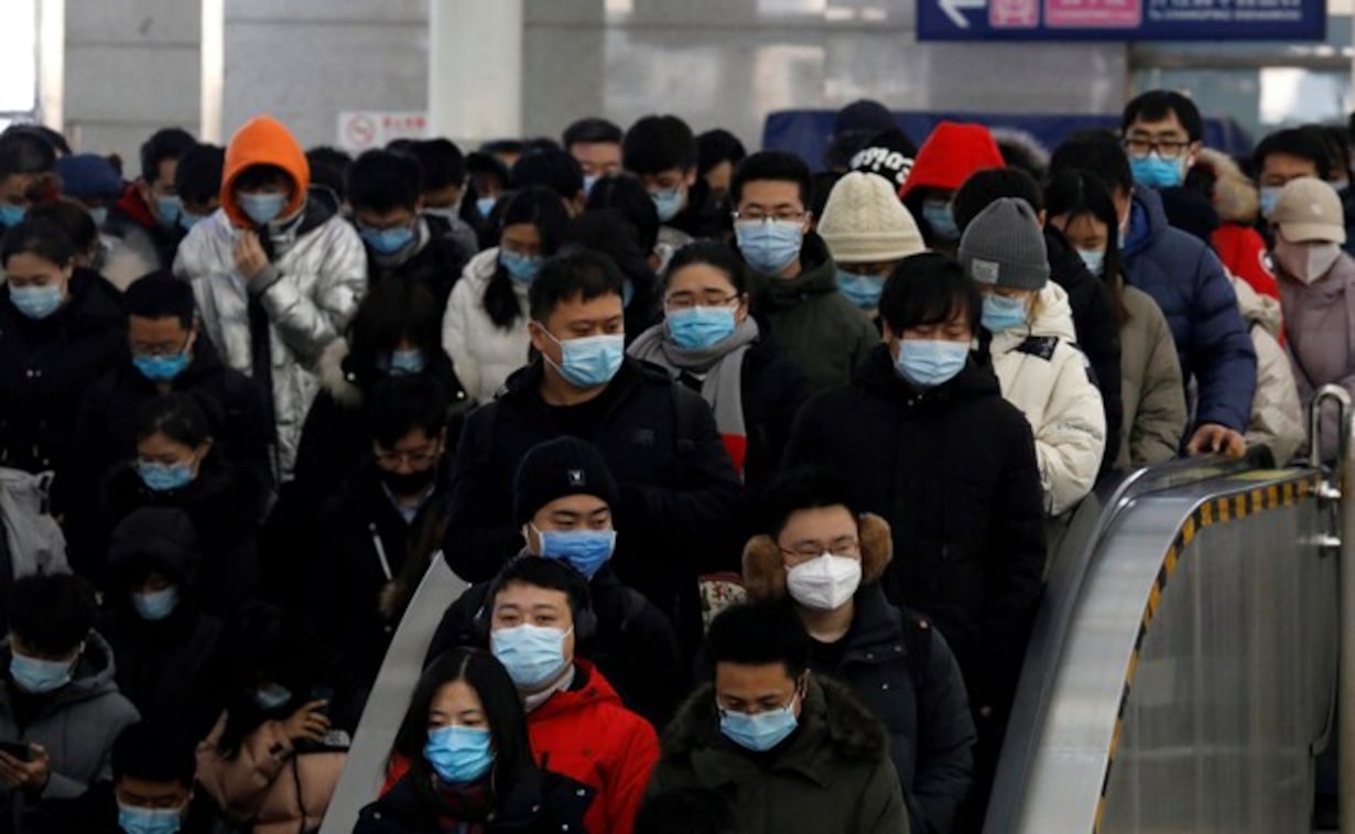 “भीड़ में पहनें मास्क” : कोरोना से चीन की हालत देखते हुए समीक्षा बैठक के बाद केंद्र सरकार की सलाह